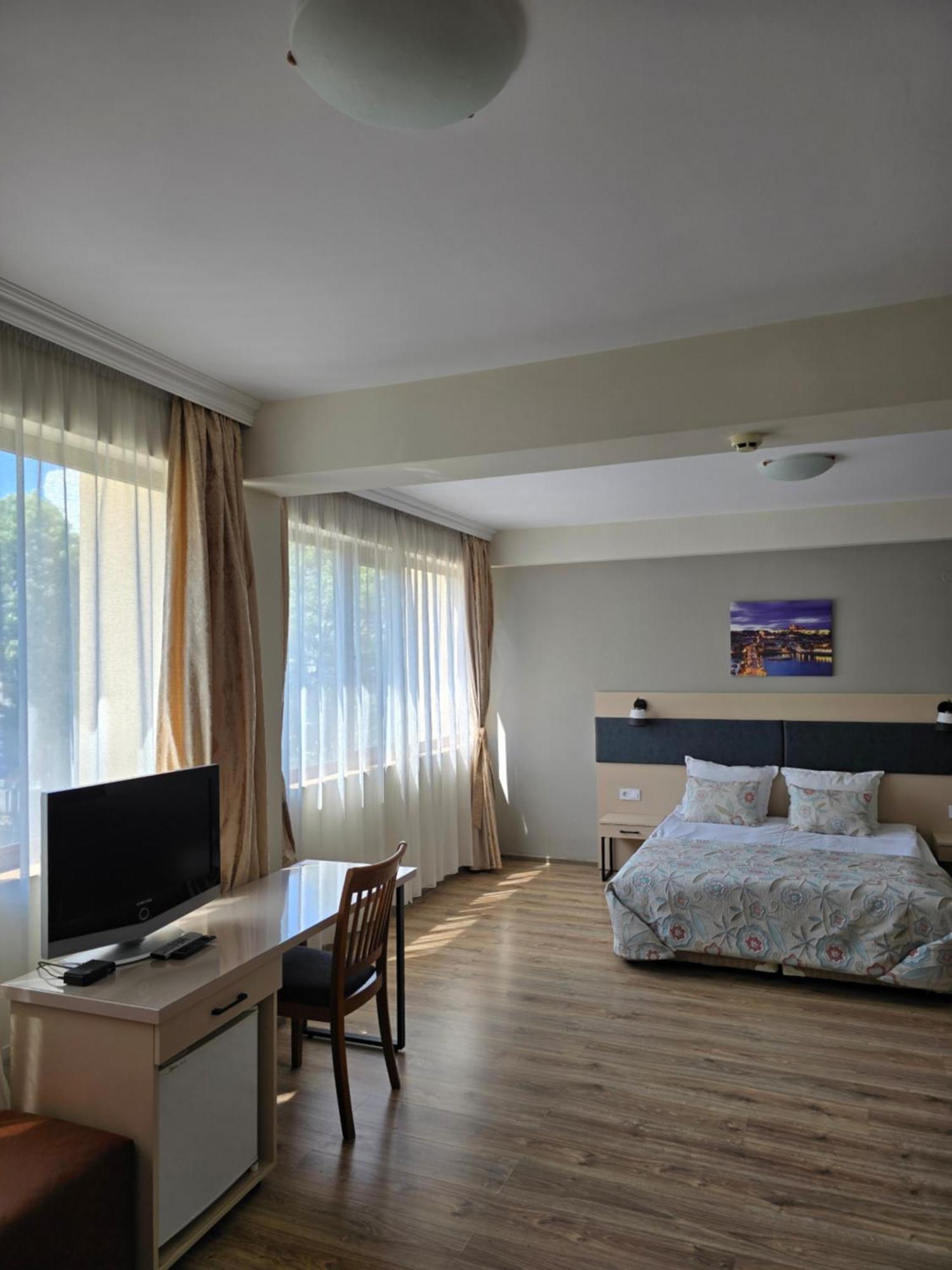 Hotel Kardjali Kŭrdzhali Exterior foto